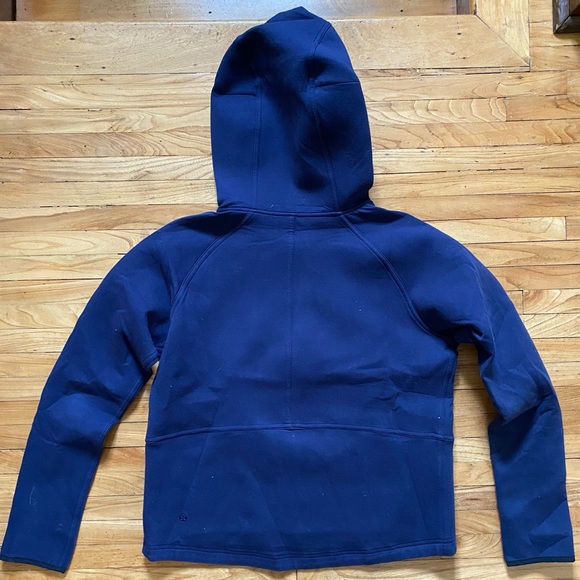 Lululemon City Bound Hoodie - 6 - Picture 4 of 4